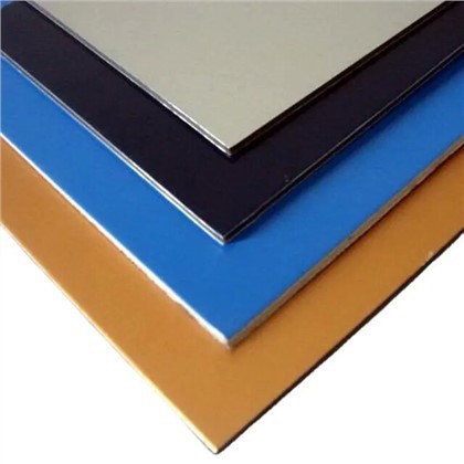 Tấm ACP trắng ngà có độ bóng cao cho ngoại thất